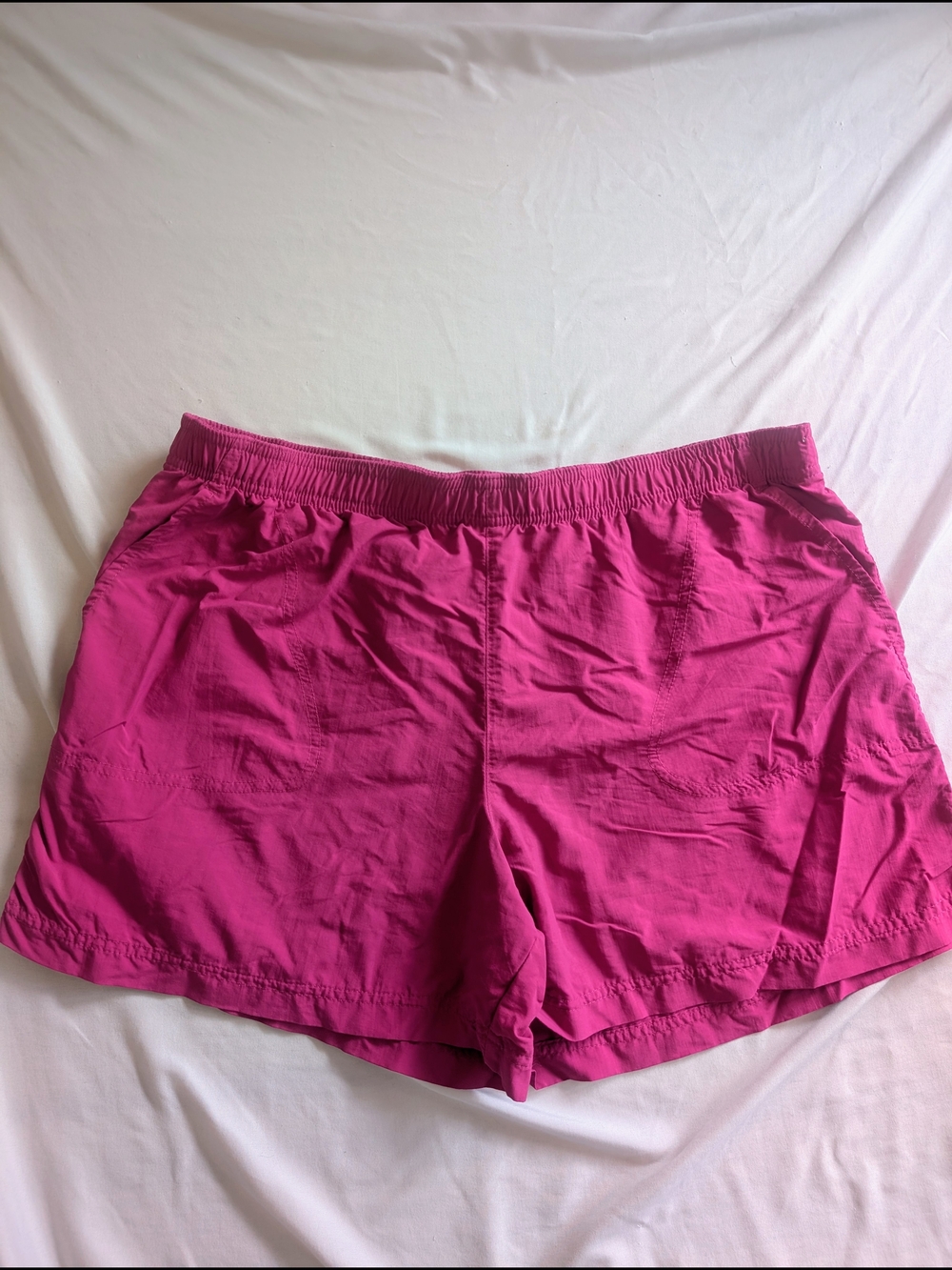 Columbia Outdoors shorts - Magenta